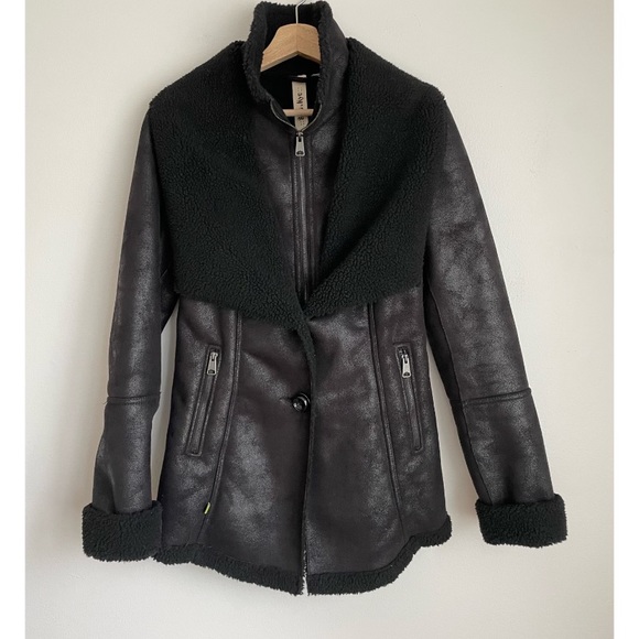 Soia & kyo - Sherpa Lined Jacket in Black - Picture 10 of 11